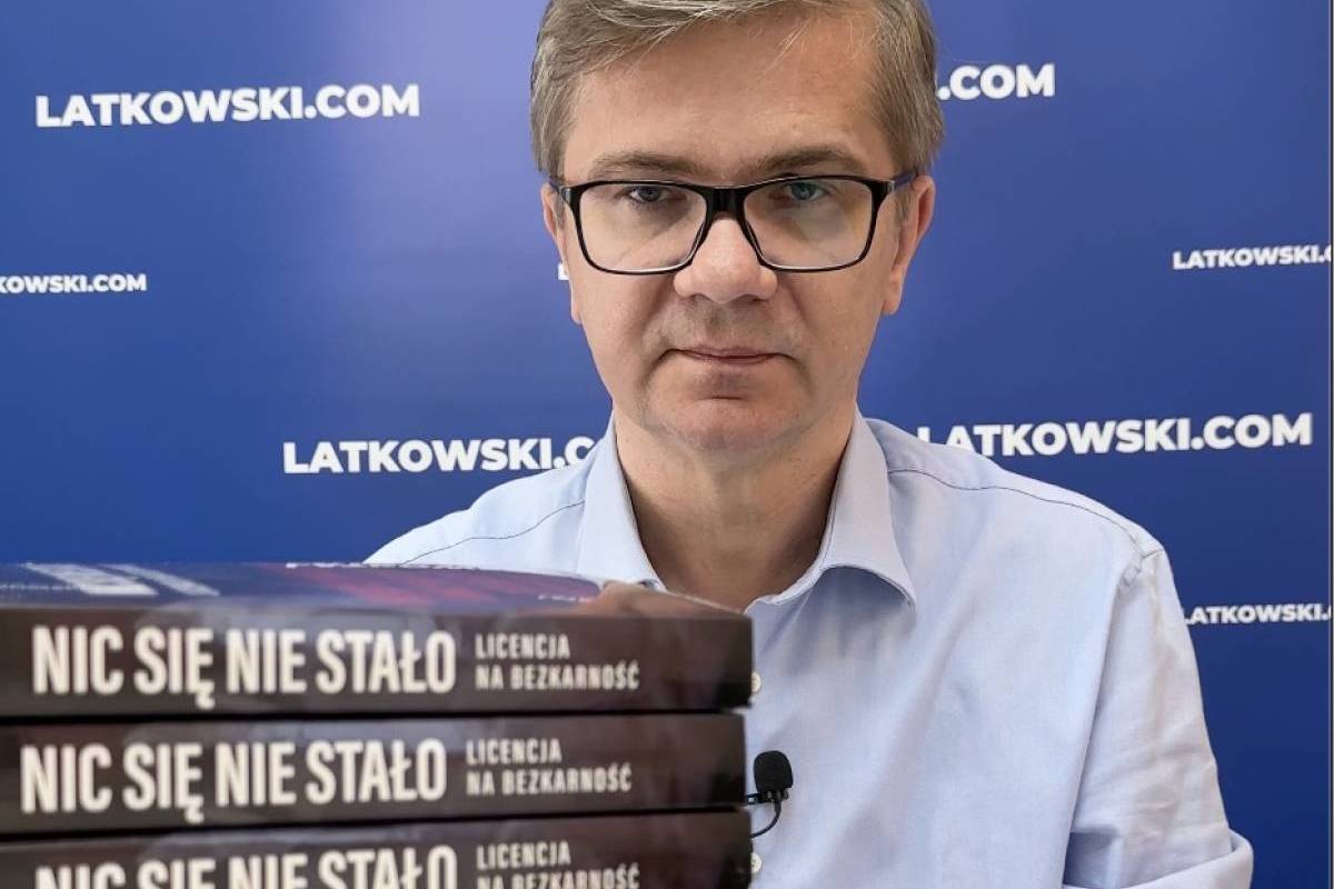 Latkowski-Nic-sie-nie-stalo-Podolski.jpg